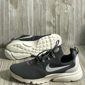 🔥🔥BRAND NEW NIKE PRESTO FLY